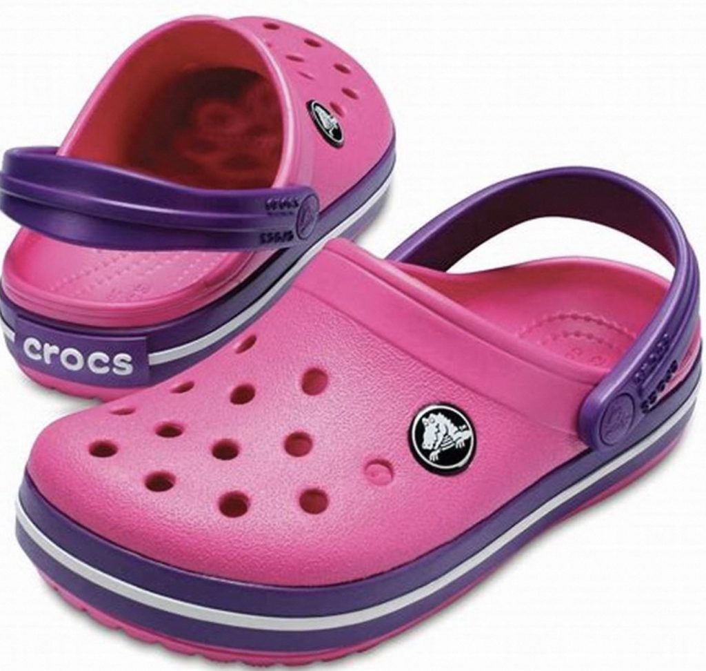 baby pink crocs