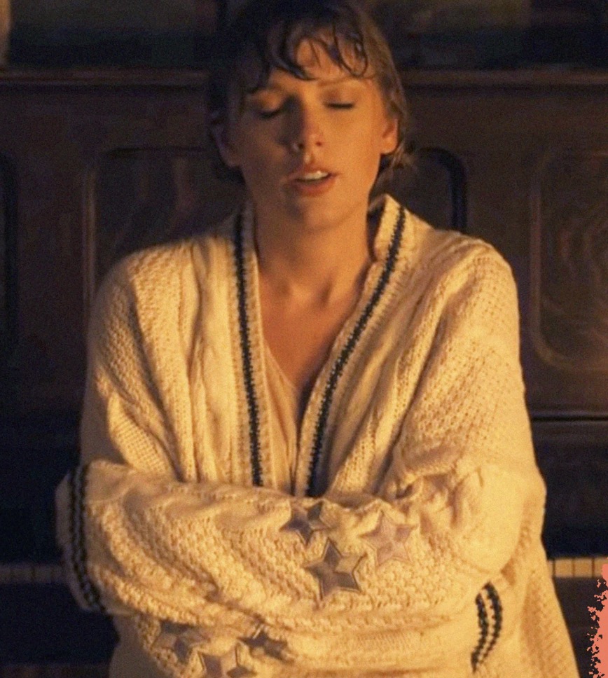 Cardigan Taylor Swift: The Stitching of Music and Style插图3