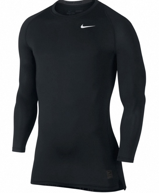 Nike Compression Shirts: Squeezing Out Performance Gains插图1
