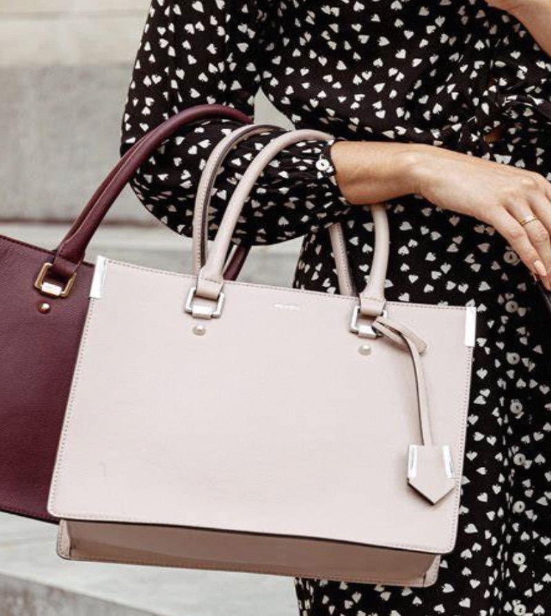 women's handbags deals