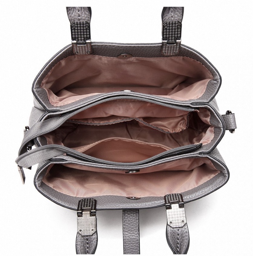 Women’s Handbags with Multiple Compartments: Organizational Bliss插图3