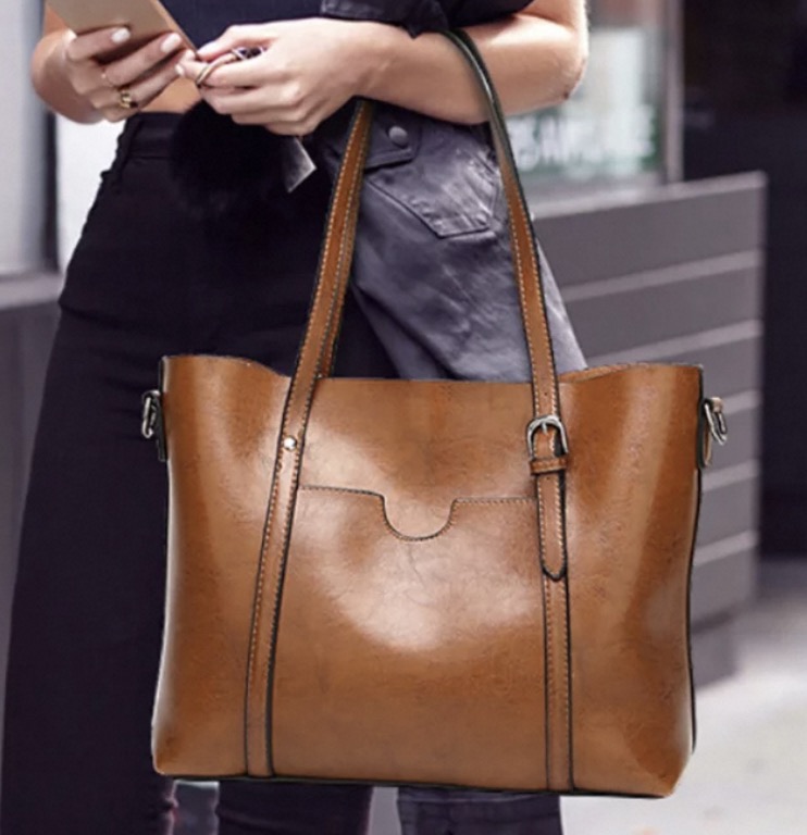Women’s Tote Handbags: The Ultimate Carryall插图3