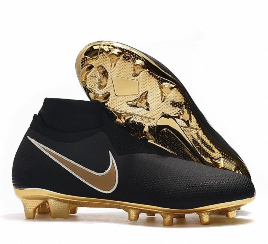 black and gold soccer cleats