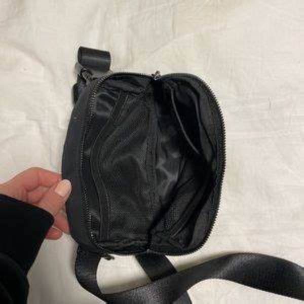 lulu belt bag dupe