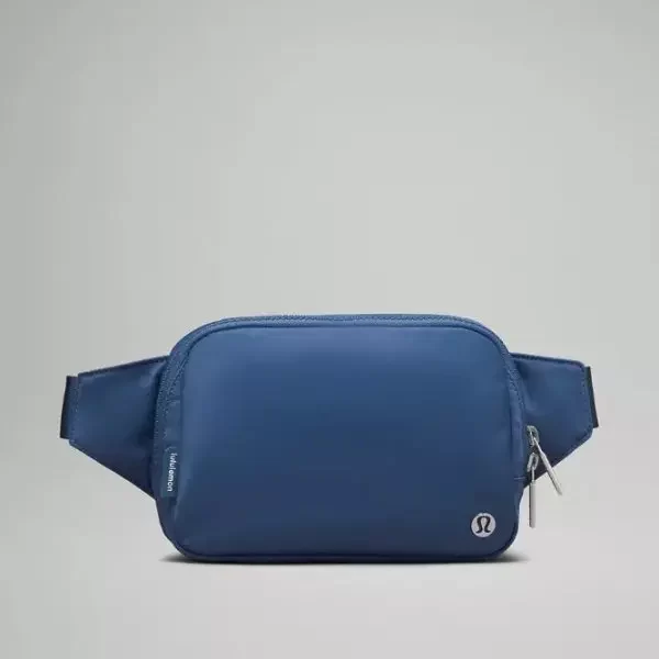 2l lululemon belt bag